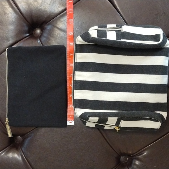 Lacome Set of two Makeup Bags with Goodies - Picture 13 of 16